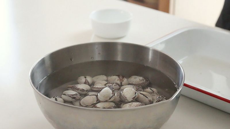 꼬막 손질하기