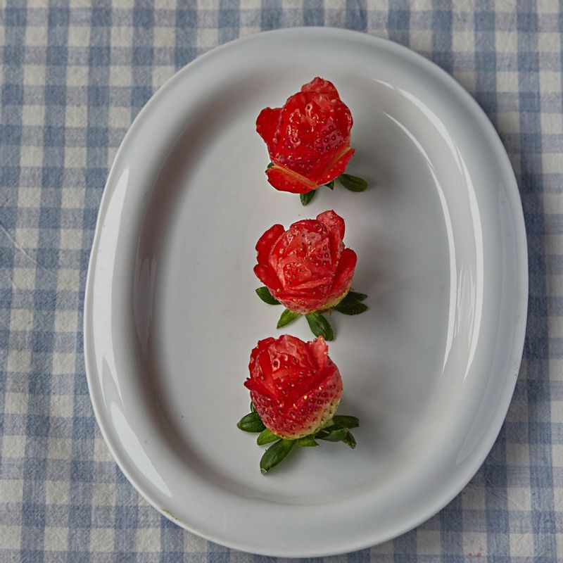 딸기 예쁘게 자르는 방법 5가지