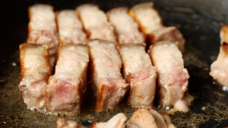 집에서 돼지고기 맛있게 굽.는.법