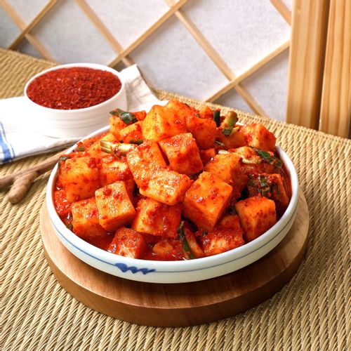 보름달김치 국내산 손수 만든 무 깍두기 김치