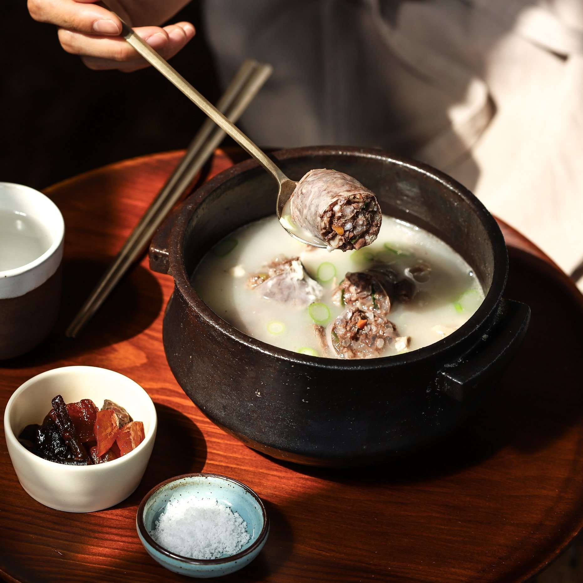 홍반장 토종순대국 700g (옵션선택)