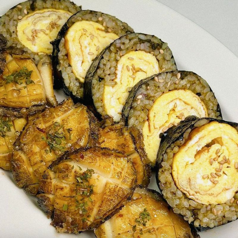완도직송! 바로먹는 손질자숙전복 (200g)