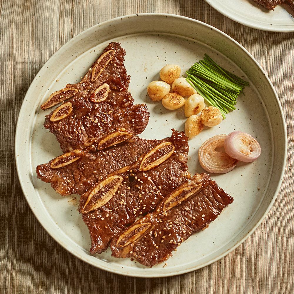 [베스트셀러] 평점 4.7점! 초이스등급 명품 양념숙성 '바베큐아저씨' LA갈비 (1kg/750g)