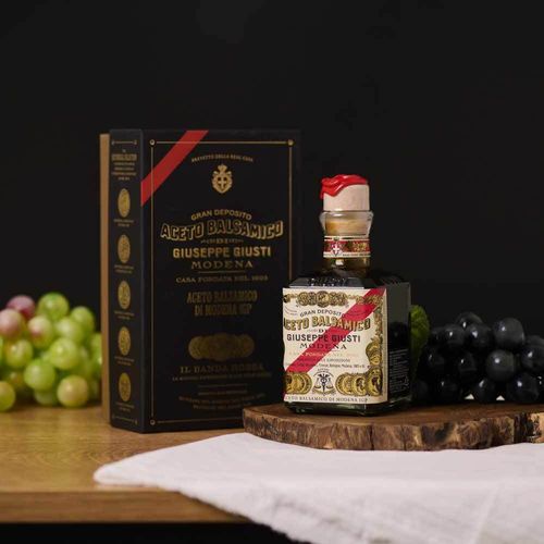 (주세페주스티) 5메달 큐빅 발사믹 식초 250ml (선물박스+쇼핑백 무료증정)
