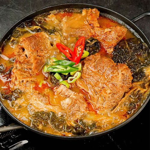 1+1 부드러운 국내산 우거지 두툼한 고기 진국 뼈해장국 총 1.8kg