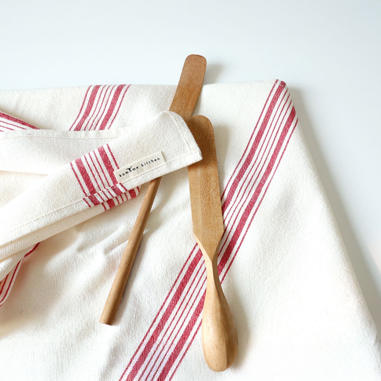 프렌치 스트라이프 키친크로스