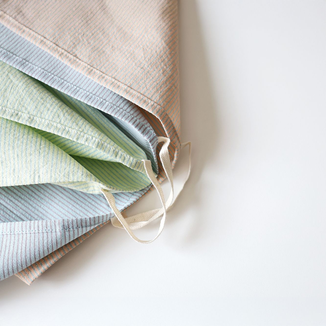 소프트 스트라이프 키친크로스