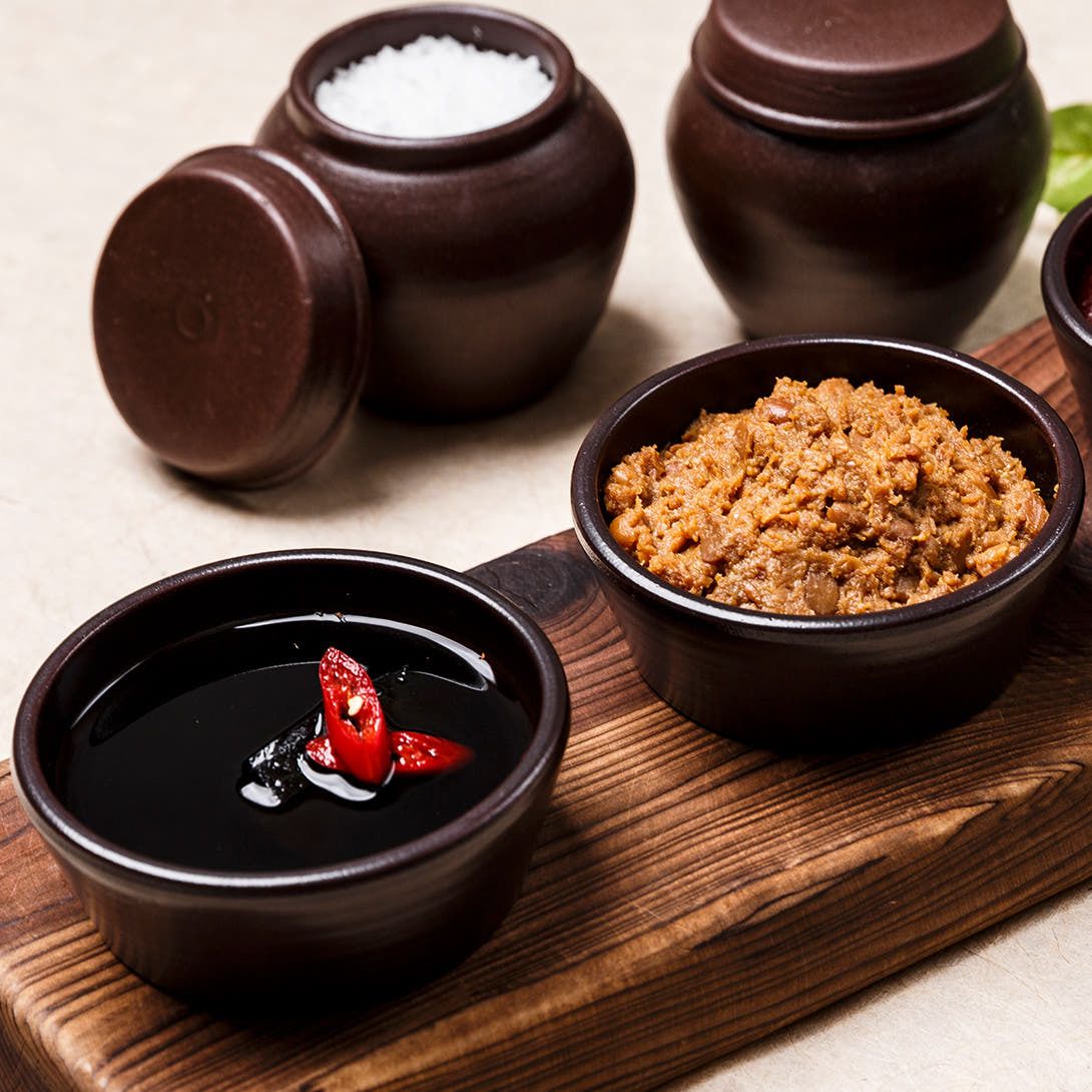 [진천직송] 감칠맛 폭발!  '한식 오크통 숙성간장' 900ml '청국장' 200g