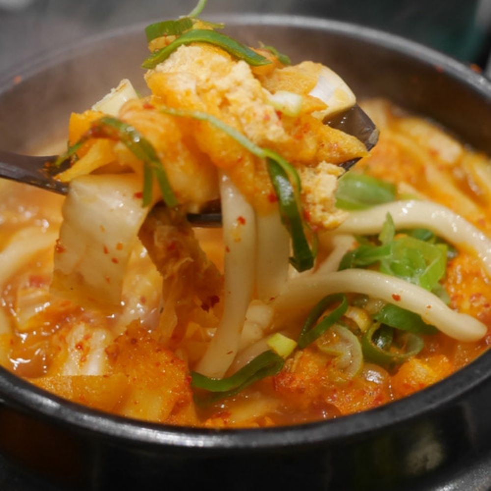 [단3일만] 매장 맛 그대로! '투다리' 오리지널 김치우동 1+1 (우동/모듬꼬치)