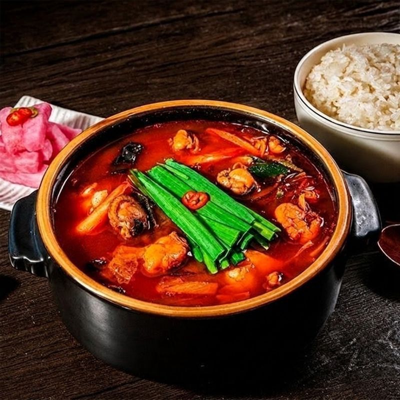 비법육수로 만든 진한 옛날식 중화 짬뽕탕 600g 3팩