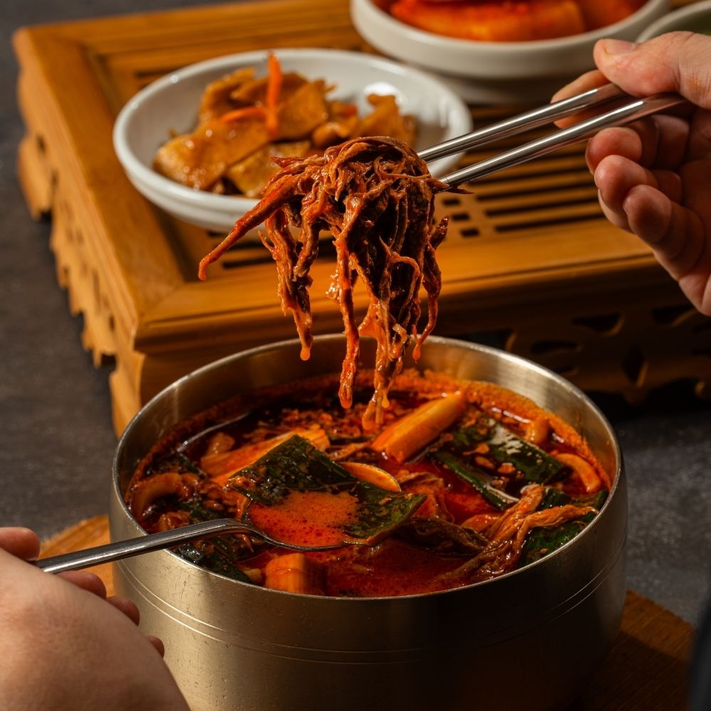 [알뜰특가] 인천 대표! 무방부제 '육대장' 본점 옛날 전통 육개장 (850g)