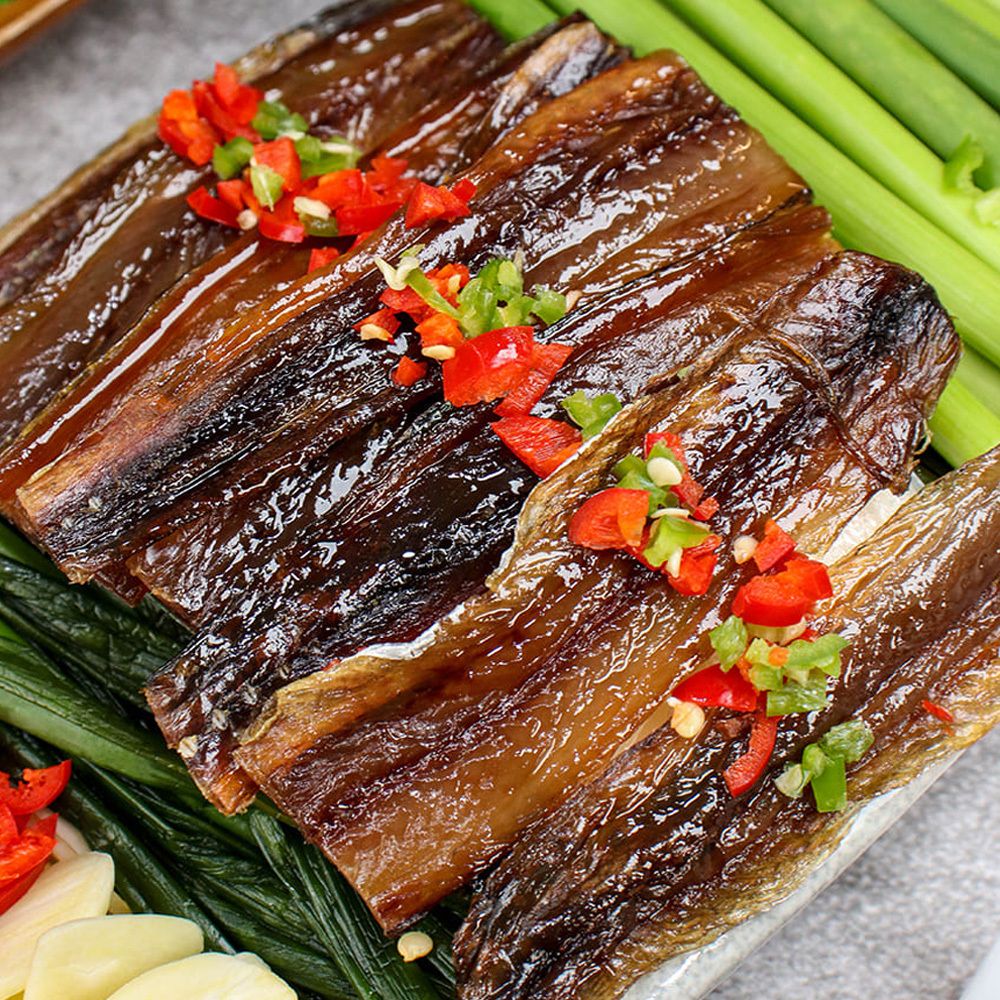 해풍맞은 쫀득한 겨울 별미! 구룡포 꽁치 과메기 단품/야채세트