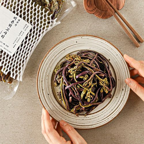 기존 고사리와는 차원이 다른 맛!