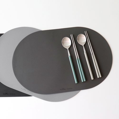 캔버라 인조가죽 타원 식탁매트 (색상선택)