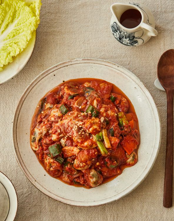 통영에서 온 생굴무침 image