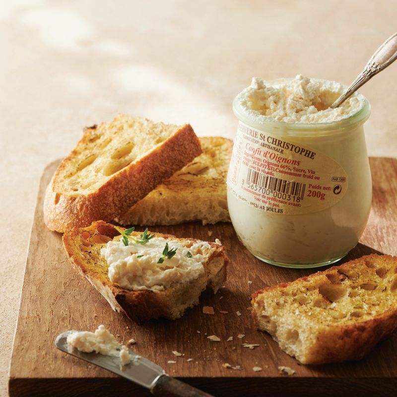 5. 스테이크 가니쉬, 샐러드, 샌드위치 등 각종 요리에 크림 치즈 대용으로 부담 없이 사용해주세요.
(기호에 따라 잼이나 과일을 섞어 빵에 발라 먹어도 좋아요.)