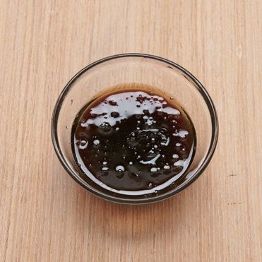2. 분량의 재료를 모두 섞어 조림양념을 만들어 주세요.