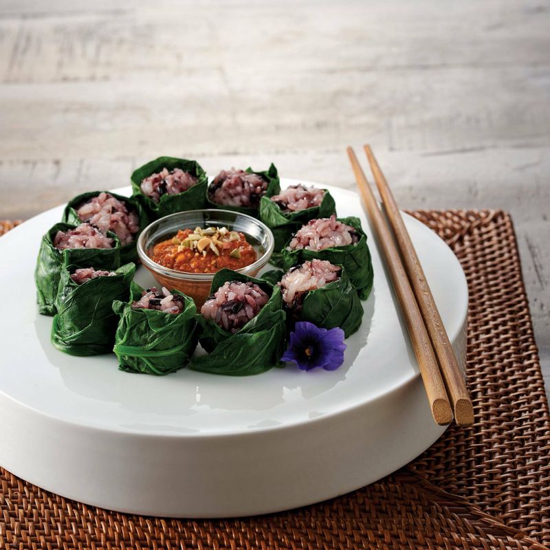 시금치 흑미쌈밥