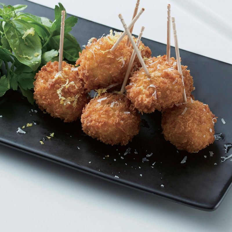 다진 소고기 올리브 튀김