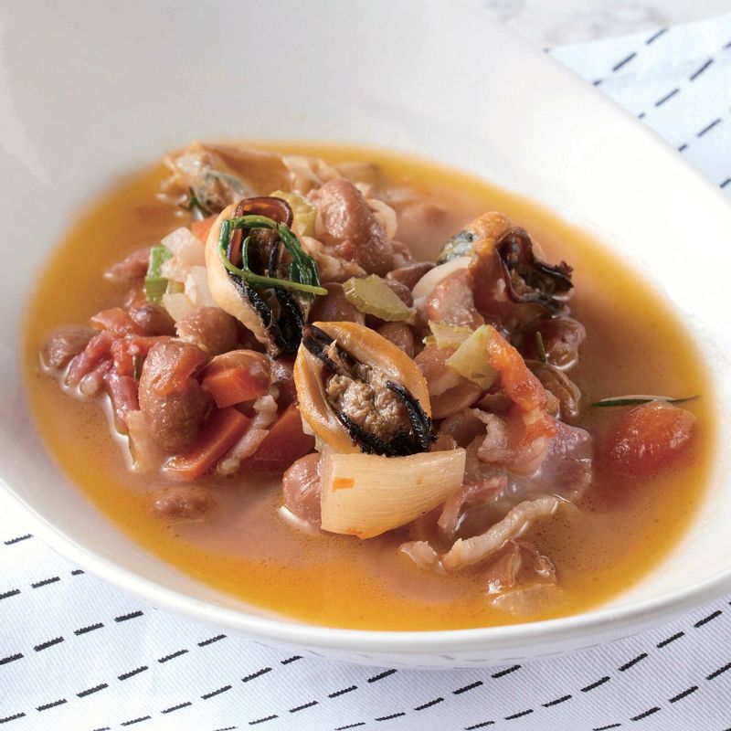 볼로티콩 조개 스프