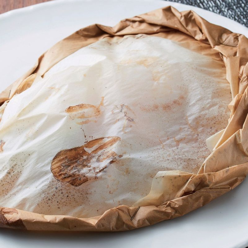 250도 오븐에서 16분간 구워낸 후 접시에 담으면 완성이예요.