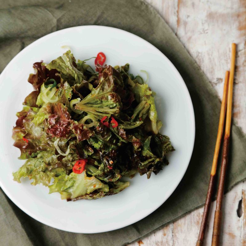 완성된 상추겉절이를 맛있게 즐기세요~