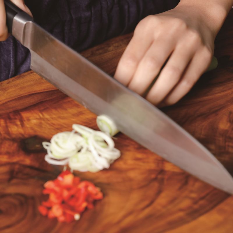 홍고추와 대파는 다져주세요.