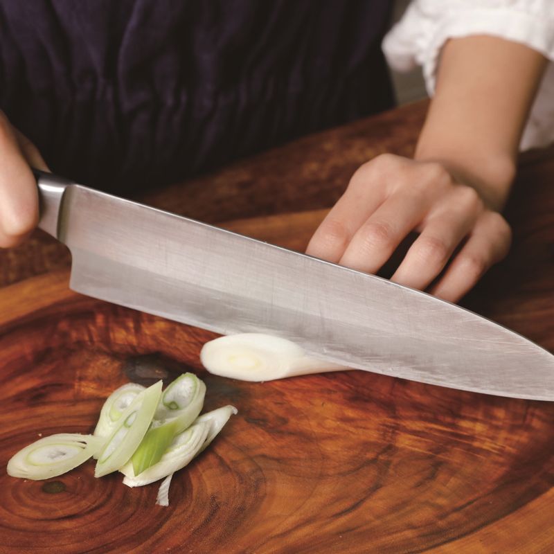 대파는 어슷하게 썰어 주세요.