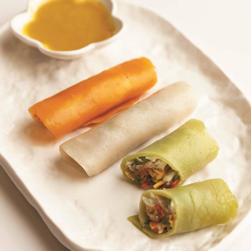 겨자소스를 곁들어 맛있게 즐기세요.