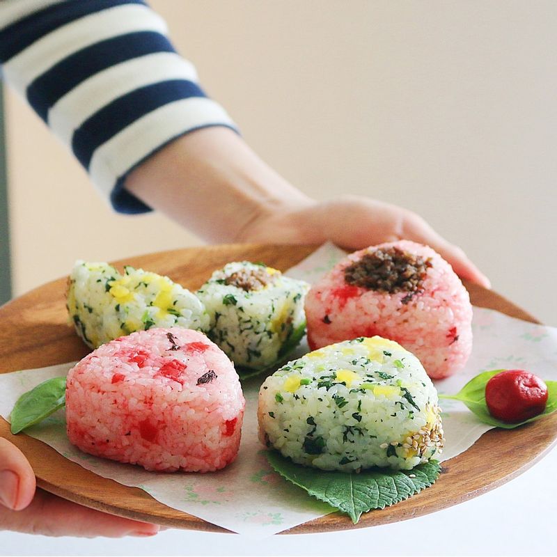 그릇에 담아 마무리해주세요.