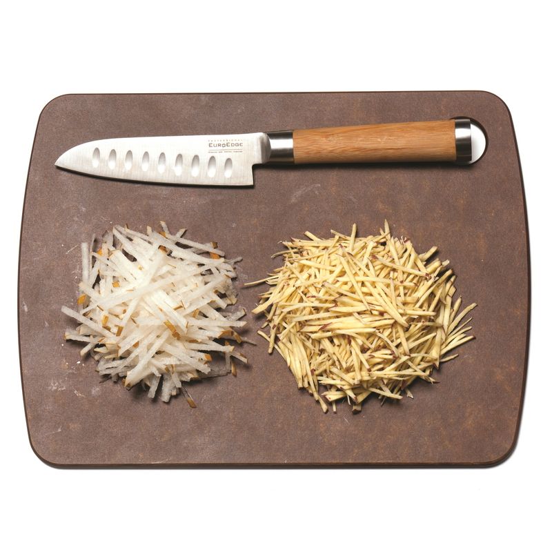 생고구마채샐러드을 위한 재료 이미지로 밤고구마,배 등으로 구성 되어있습니다.