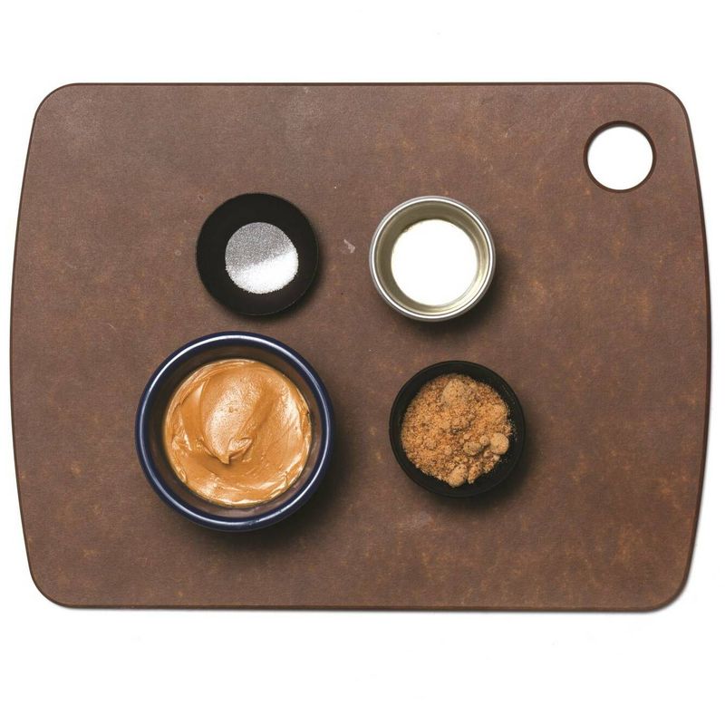 드레싱 재료를 골고루 섞어 순서 1의 재료와 잘 버무려주세요.