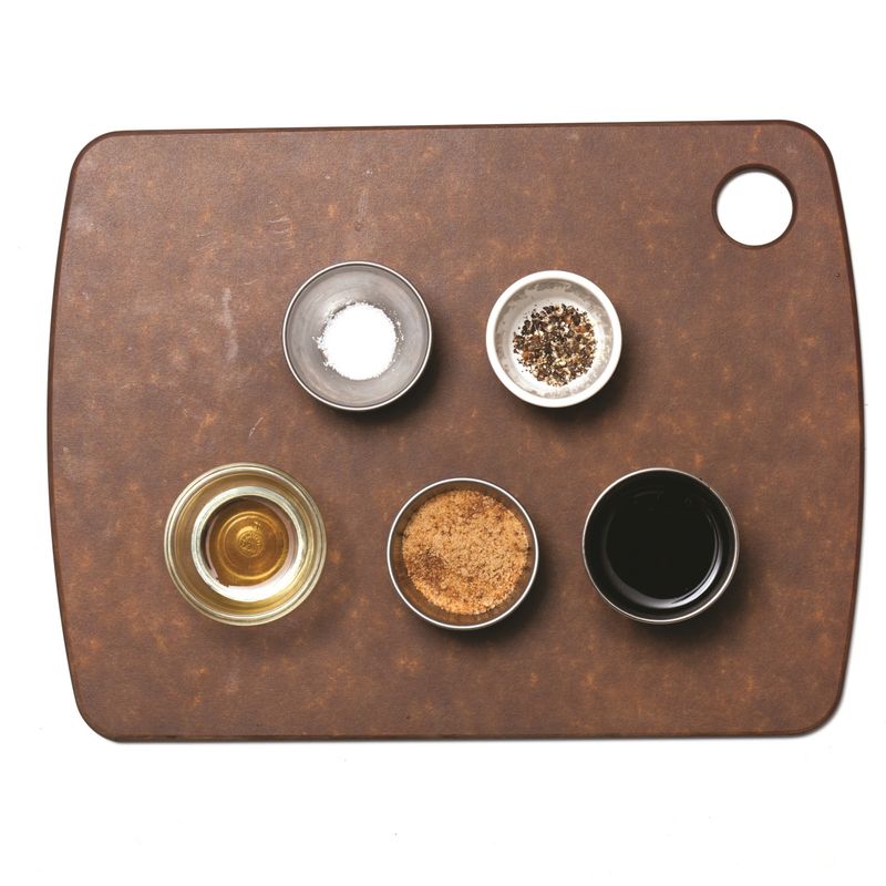 분량의 드레싱 재료를 잘 섞어주세요.