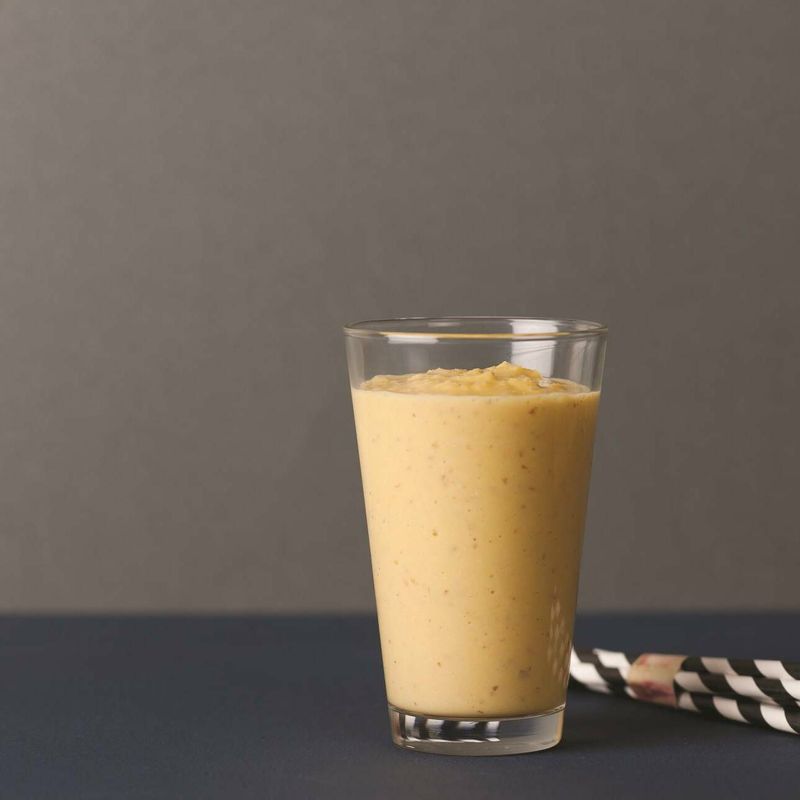 고구마, 망고를 우유와 함께 믹서에 갈아내면 달콤한 식이섬유 한 잔 완성이예요!