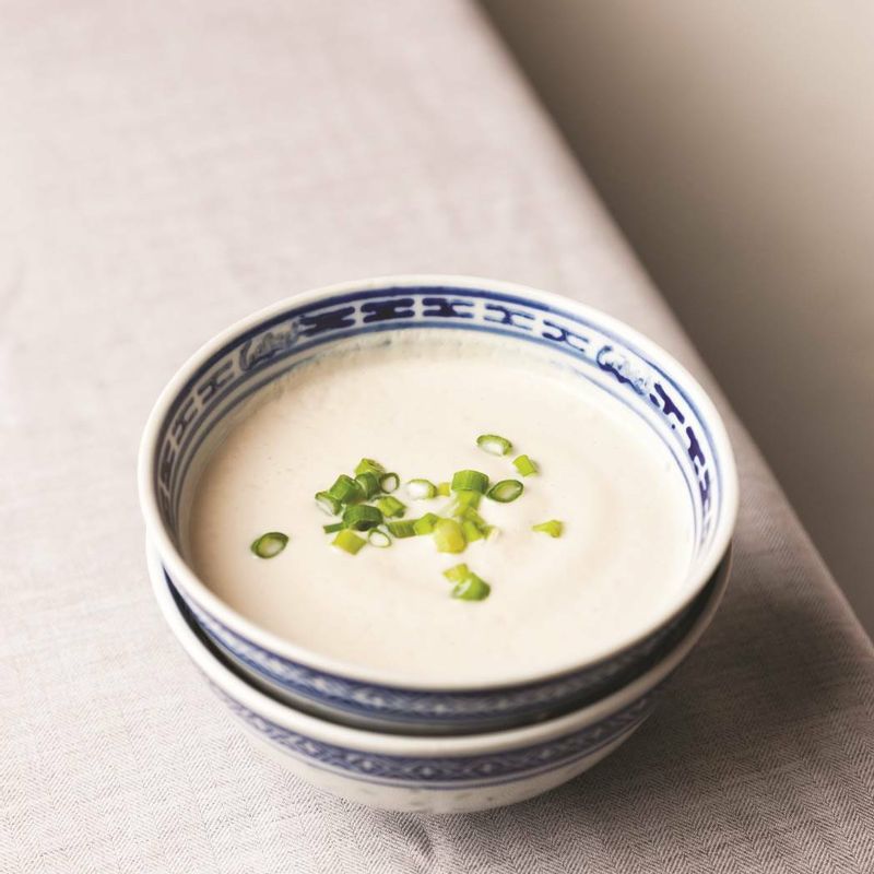 그릇에 담아 맛있게 즐기세요.