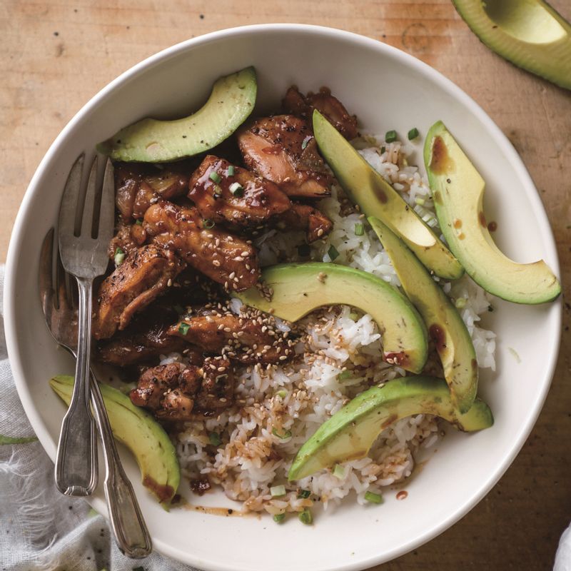 아보카도 데리야키 치킨덮밥