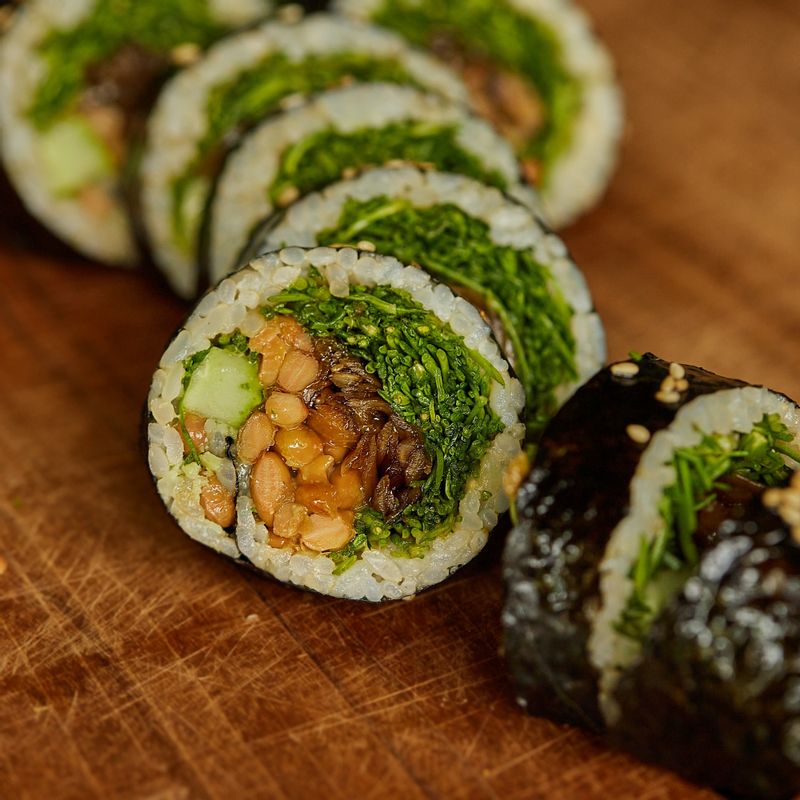 적당한 크기로 잘라주세요.