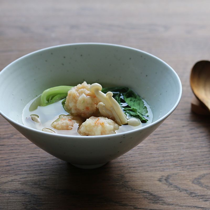 그릇에 담아 마무리해주세요.