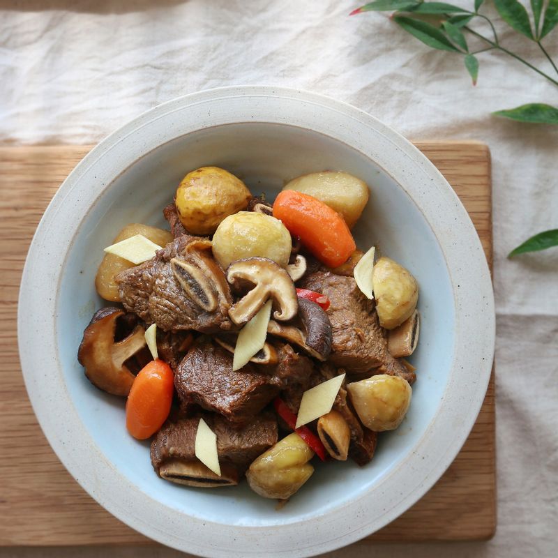 쇠고기갈비찜,갈비찜,쇠고기갈비찜만들기,갈비찜만들기,갈비찜레시피,설날음식,명절음식,설날음식만들기,명절음식만들기,소갈비찜레시피,소갈비찜,차례상,차례상차림