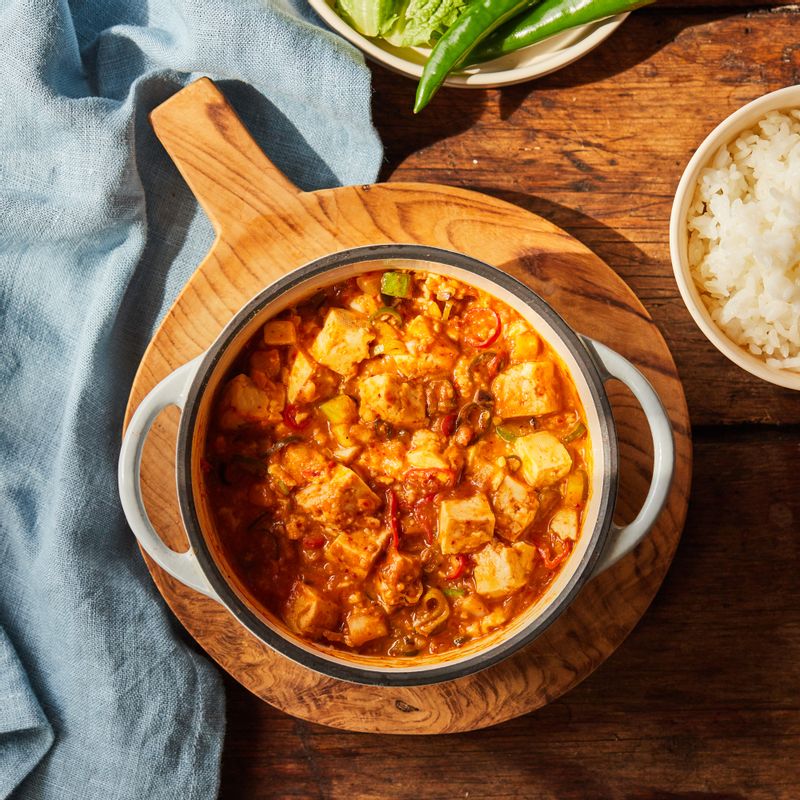 한식, 된장, 반찬, 건강식, 버섯, 애호박, 양파, 고추장, 사이드메뉴, 매운요리