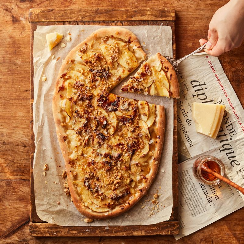 홈파티, 간식, 초대요리, 사과, 고르곤졸라, 피자, 치즈, 집들이, 브런치