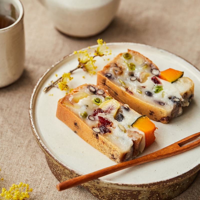 떡, 간식, 디저트, 선물, 찹쌀가루, 영양식, 간편식, 우유, 베리, 크렌베리, 단호박, 밤, 콩, 견과류