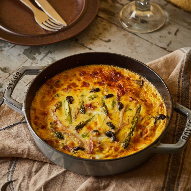 홈파티, 간식, 초대요리, 브런치, 오믈렛, 프리타타, 모짜렐라치즈, 버섯, 느타리버섯, 베이컨, 치즈, 아스파라거스, 달걀, 계란