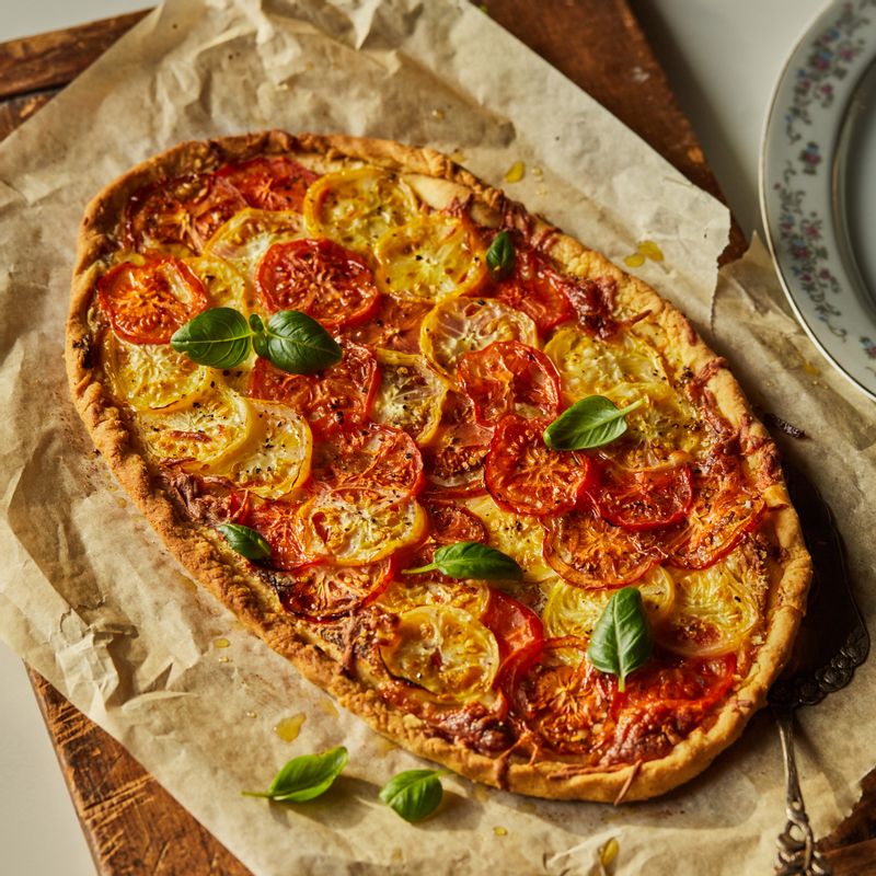 초대요리, 양식, 브런치, 타르트, 토마토, 모짜렐라치즈, 밀가루, 계란, 달걀, 치즈, 베이킹