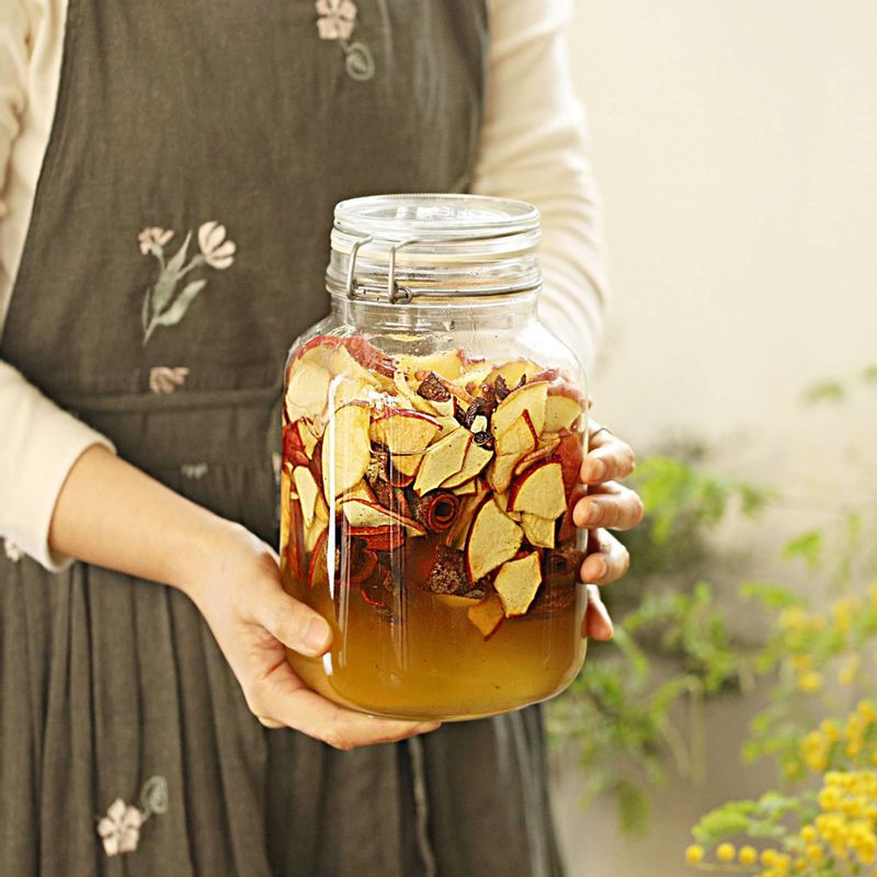 뜨거운 물에 타서 마시거나 끓여서 드시면 더 진한맛을 느낄 수 있습니다.