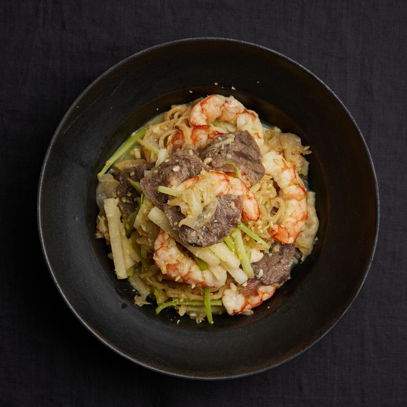 그릇에 담고 맛있게 즐겨 주세요.
