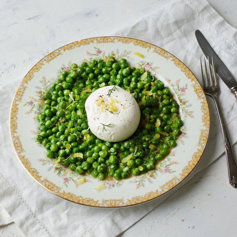 완두콩,완두콩요리,완두콩요리레시피,완두콩샐러드,완두콩부라타샐러드,완두콩부라타샐러드레시피,완두콩부라타샐러드만드는법