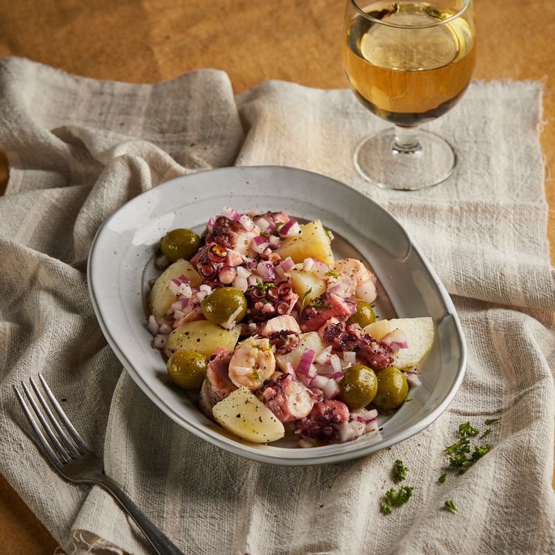 뽈뽀,문어,문어요리,문어샐러드,샐러드,스페인,뽈뽀샐러드,뽈뽀샐러드레시피,뽈뽀샐러드만드는법