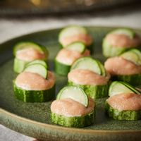 Step 8 (명란마요 카나페) Step 2