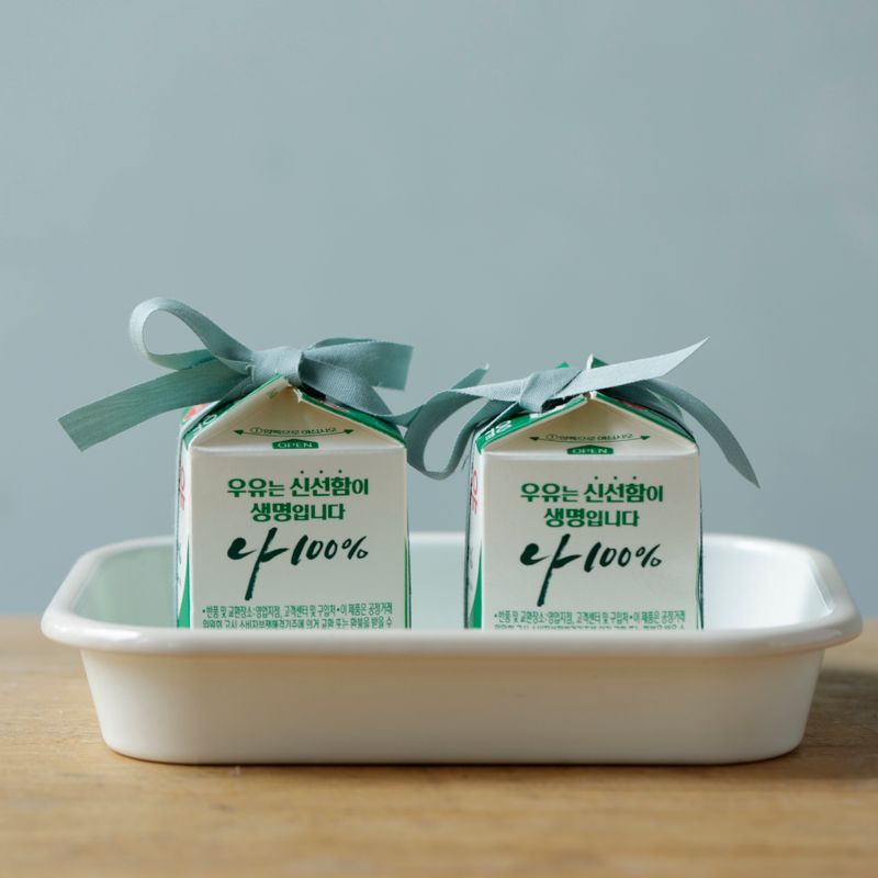 완성된 푸딩을 냉장고에 넣어 4~6시간 이상 굳혀주세요.